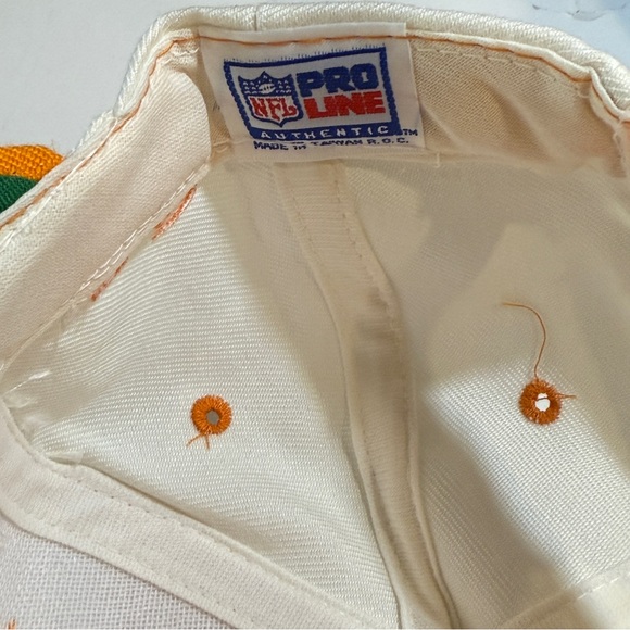 Tampa Bay Buccaneers Logo Athletic 90s Sharktooth Snapback Vintage Orange Hat - Picture 14 of 14